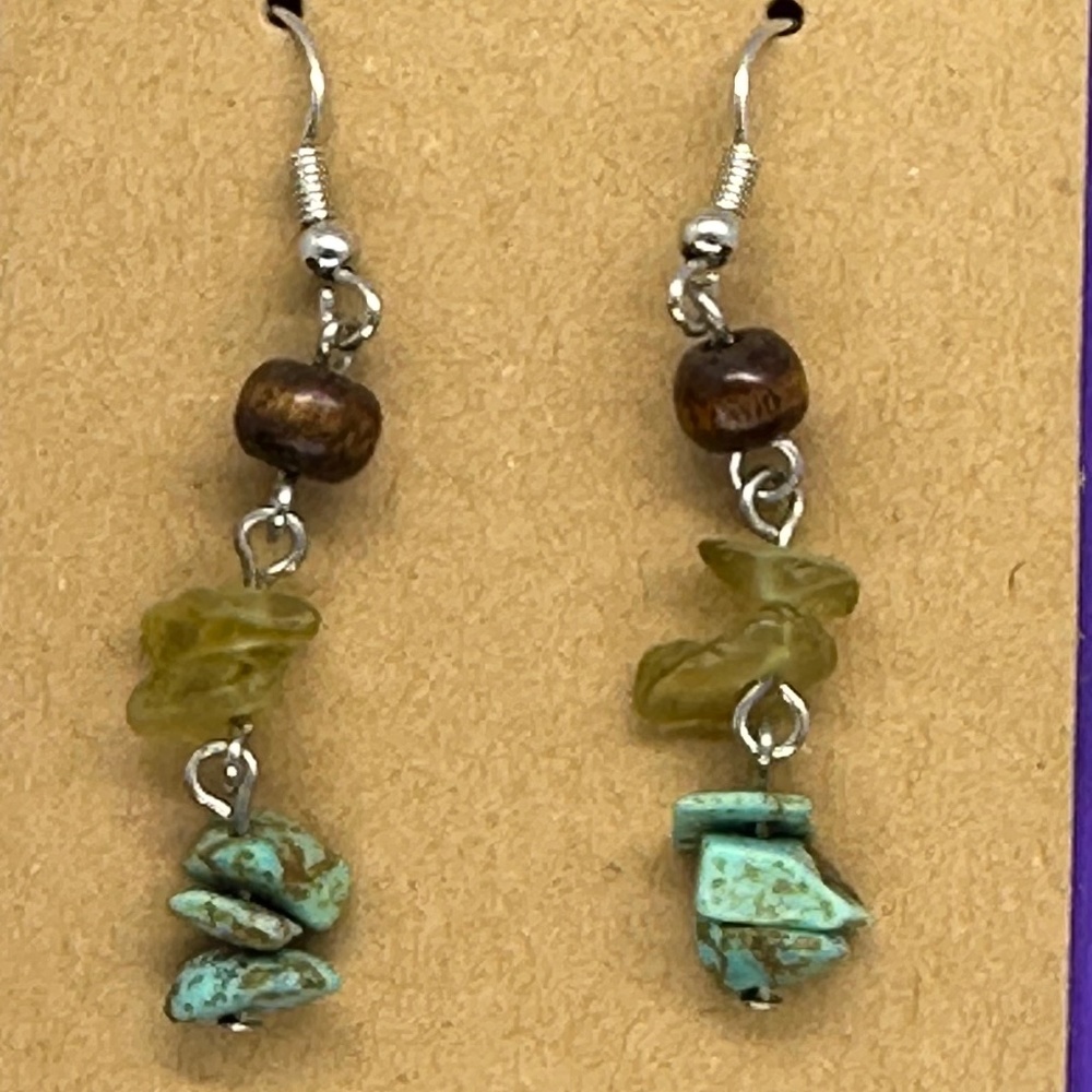 🦋Dangling Stones